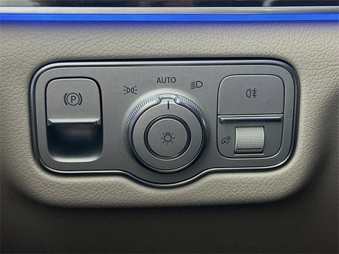 New 2026 Mercedes-Benz GLE 450 4MATIC image 10