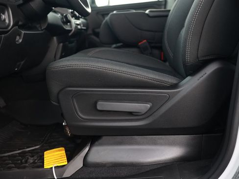 New 2026 RAM 1500 Tradesman AWD/4WD image 16