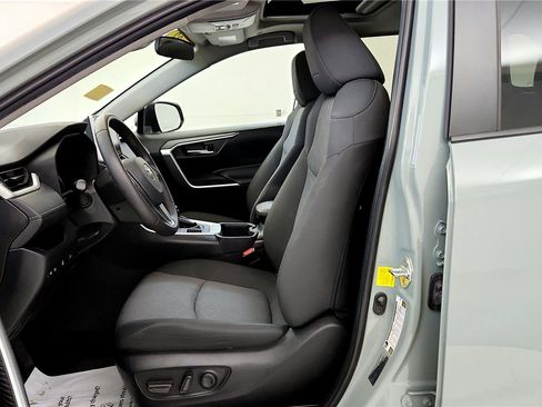Certified 2023 Toyota RAV4 XLE w/ Convenience Package AWD/4WD image 25