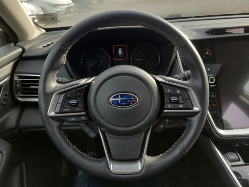 Used 2022 Subaru Outback Limited image 23