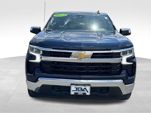 Used 2022 Chevrolet Silverado 1500 LT AWD/4WD image 21