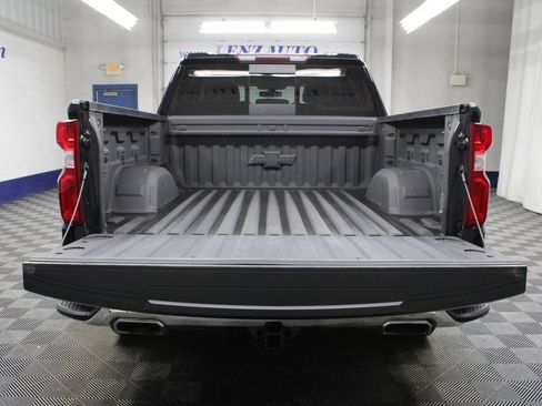 Used 2021 Chevrolet Silverado 1500 LTZ w/ Z71 Off-Road Package AWD/4WD image 35