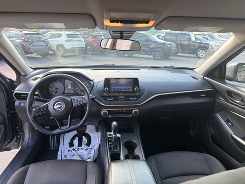 Used 2023 Nissan Altima 2.5 S image 14