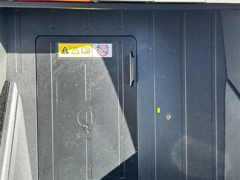 Used 2024 Toyota Sequoia Platinum image 27