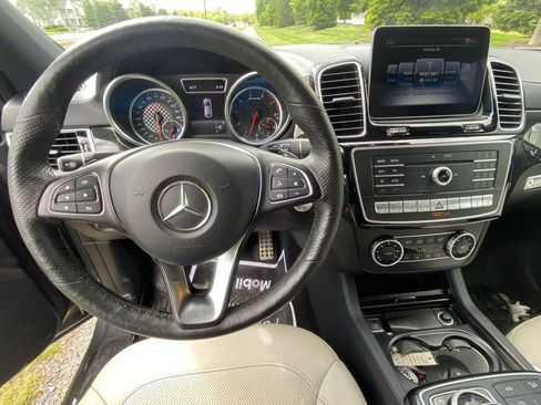 Used 2018 Mercedes-Benz GLE 43 AMG 4MATIC Coupe image 10