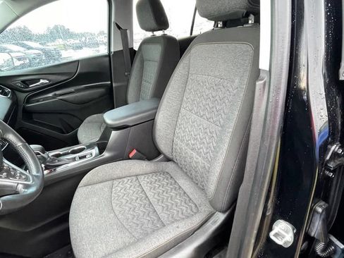 Used 2022 Chevrolet Equinox LT FWD image 10