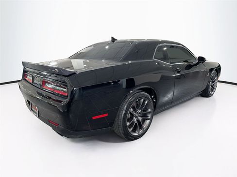 Used 2021 Dodge Challenger R/T Scat Pack w/ Plus Package RWD image 33