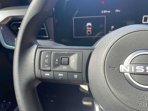 New 2025 Nissan Kicks SV w/ SV Premium Package image 18