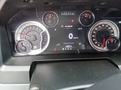 Used 2017 RAM 1500 Big Horn AWD/4WD image 8