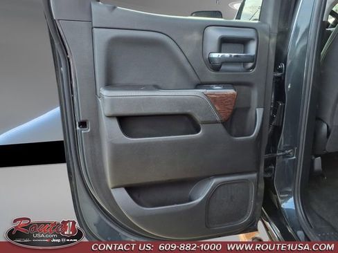 Used 2017 GMC Sierra 1500 SLE w/ SLE Value Package AWD/4WD image 19