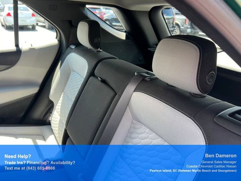 Used 2018 Chevrolet Equinox LS FWD image 17