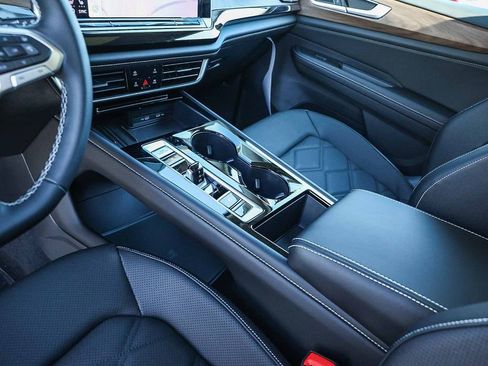 New 2026 Volkswagen Atlas SE image 29