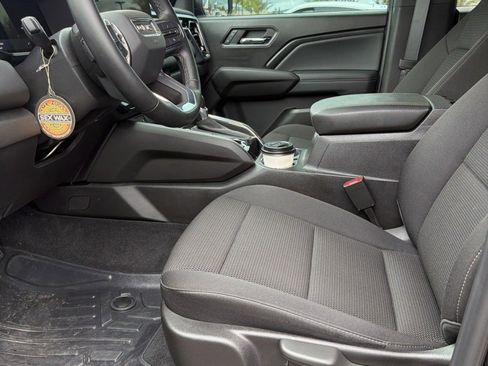 Used 2025 GMC Canyon Elevation w/ Convenience Package image 11