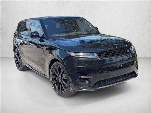 Used 2023 Land Rover Range Rover Sport First Edition AWD/4WD image 3