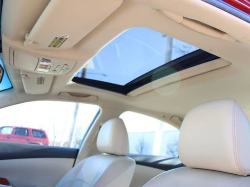 Used 2010 Lexus ES 350 image 6