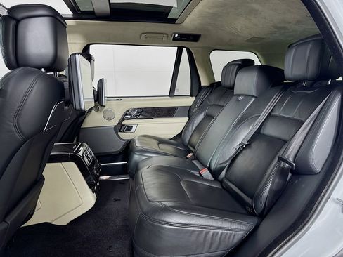 Used 2018 Land Rover Range Rover Long Wheelbase Autobiography image 31