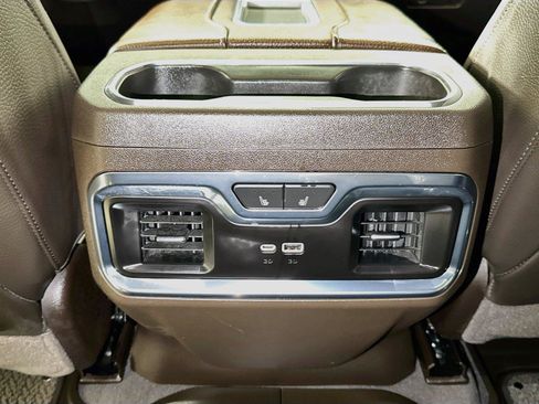 Certified 2022 GMC Sierra 1500 Denali w/ Technology Package AWD/4WD image 25