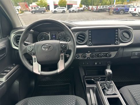 Used 2023 Toyota Tacoma 4x4 Double Cab w/ Trail Edition image 15