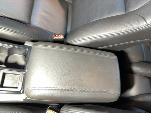Used 2005 Pontiac GTO RWD image 36