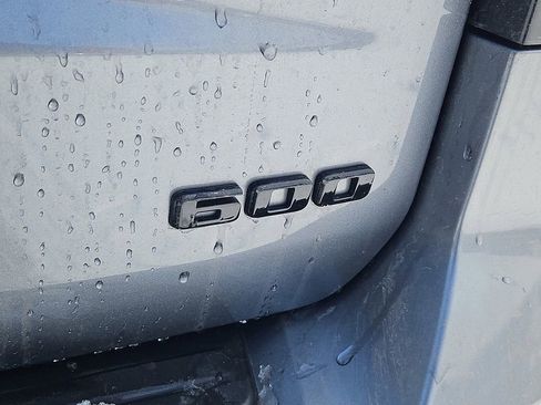 Used 2021 Cadillac Escalade Sport Platinum image 12