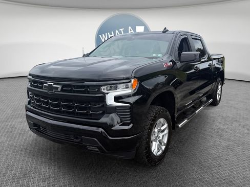 Certified 2024 Chevrolet Silverado 1500 RST w/ Convenience Package II AWD/4WD image 8