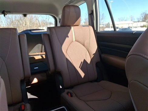 New 2026 Toyota Grand Highlander Platinum image 15