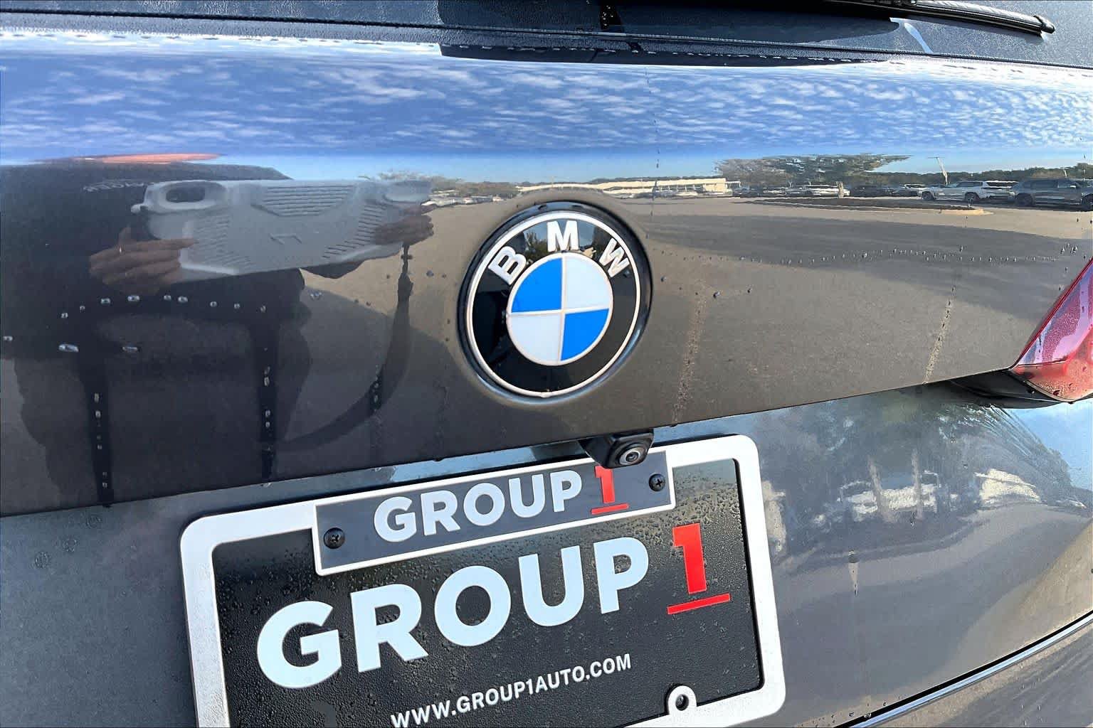 Used 2022 BMW X5 sDrive40i w/ Premium Package RWD image 9