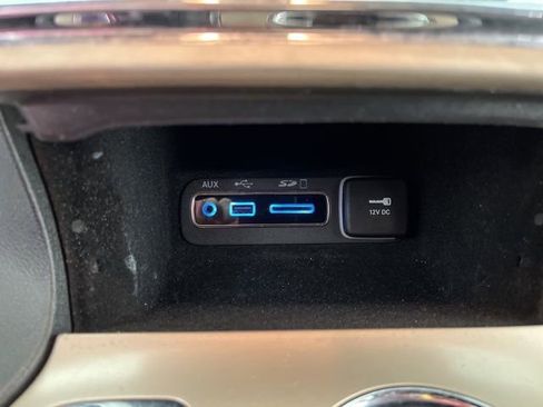 Used 2017 Jeep Grand Cherokee Laredo w/ Quick Order Package 2BE image 28