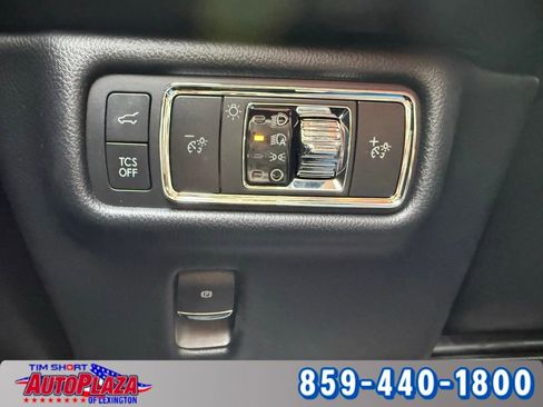 Used 2022 Lincoln Nautilus Reserve w/ Equipment Group 201A AWD/4WD image 18