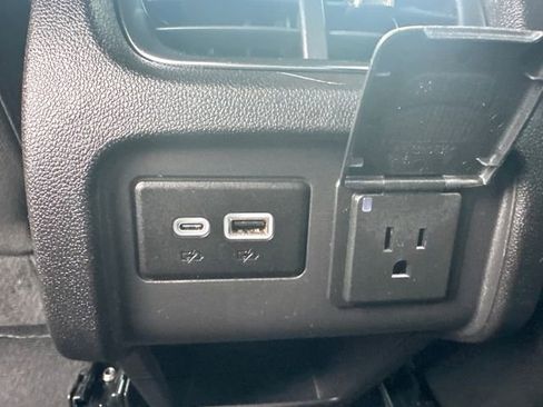 Used 2024 Chevrolet Blazer Premier w/ Enhanced Convenience Package image 22