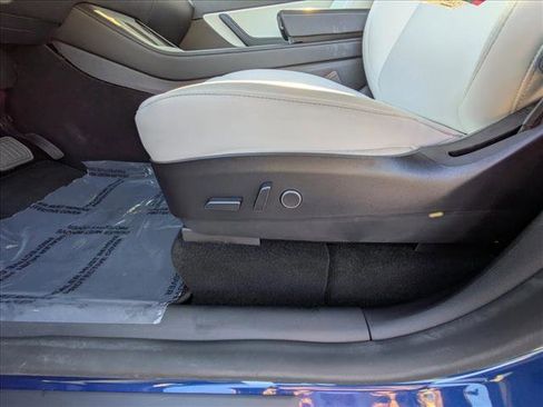 Used 2021 Tesla Model Y Long Range image 18