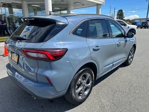 Certified 2023 Ford Escape ST-Line w/ Tech Pack #1 AWD/4WD image 2