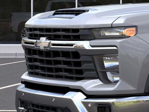 New 2026 Chevrolet Silverado 2500 LT AWD/4WD image 13