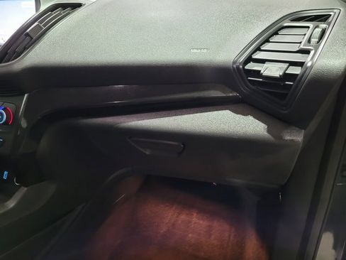 Used 2019 Ford Escape SE image 58