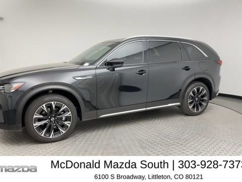 Used 2024 MAZDA CX-90 Plug-In Hybrid w/ Premium Plus AWD/4WD image 6