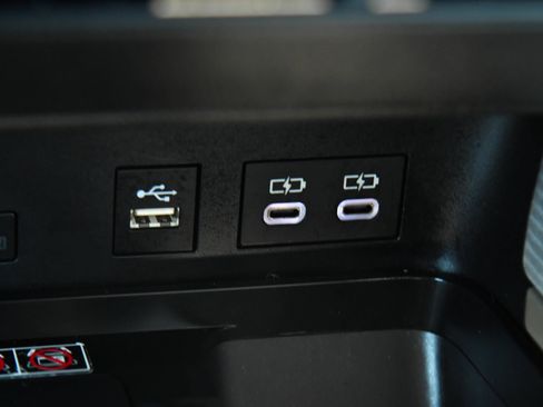 Used 2026 Toyota Camry SE w/ Convenience Package FWD image 27