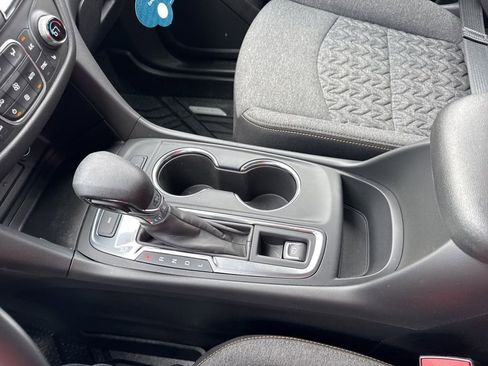 Certified 2023 Chevrolet Equinox LT image 30