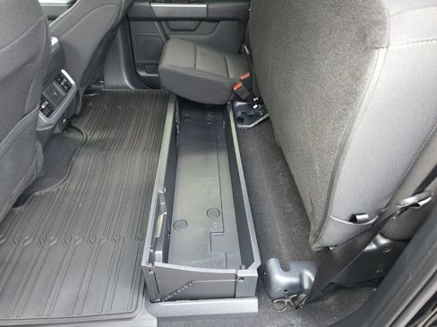 New 2026 Ford F150 XLT w/ Equipment Group 302A MID image 33