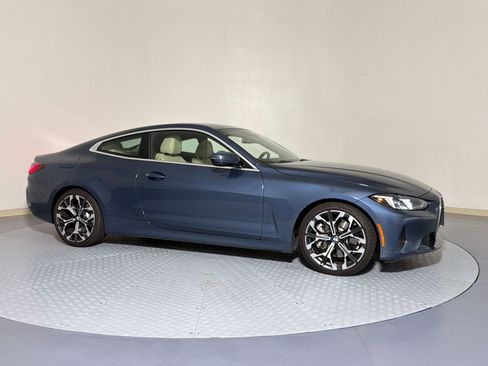 Used 2025 BMW 430i Coupe w/ Premium Package RWD image 7