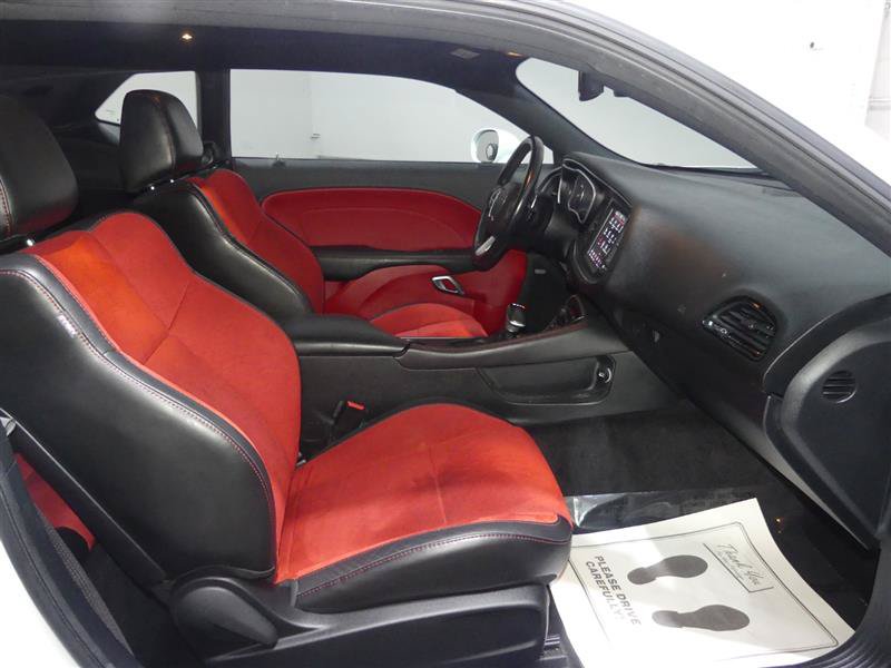 Used 2018 Dodge Challenger SXT Plus RWD image 19