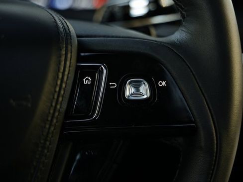 Used 2025 Lincoln Aviator Black Label w/ Jet Appearance Package image 36