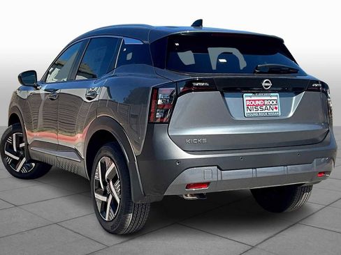New 2026 Nissan Kicks SV image 7