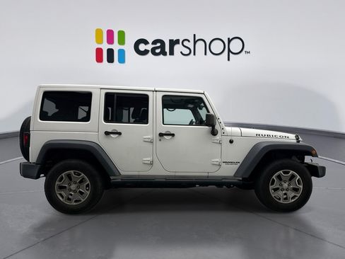 Used 2016 Jeep Wrangler Unlimited Rubicon w/ Dual Top Group AWD/4WD image 6