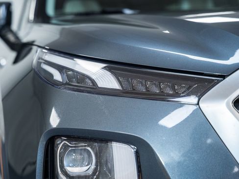 Used 2021 Hyundai Palisade Limited image 9