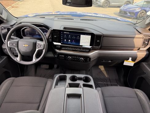 Used 2026 Chevrolet Silverado 1500 LT w/ LPO, Liner Protection Package AWD/4WD image 44