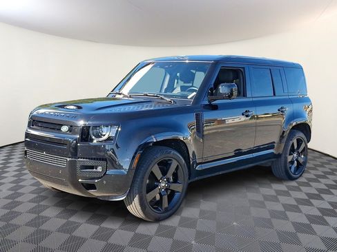 Used 2025 Land Rover Defender 110 V8 AWD/4WD image 1