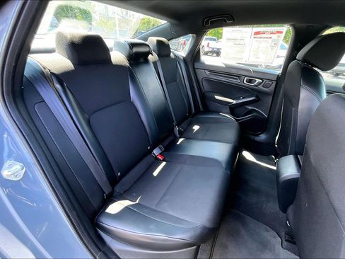 Used 2023 Honda Civic Sport image 25