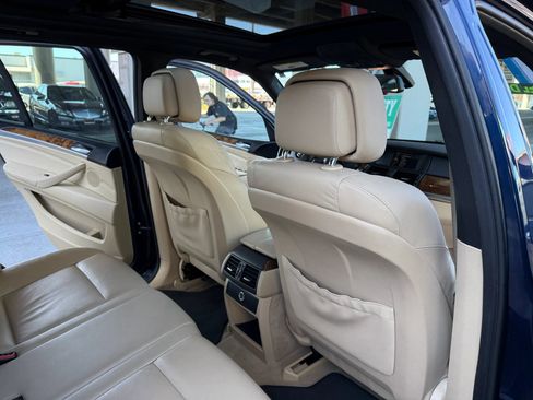 Used 2011 BMW X5 xDrive35i image 19