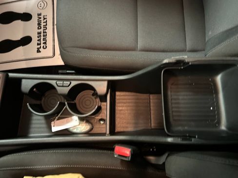 Used 2024 Hyundai Kona SE FWD image 19