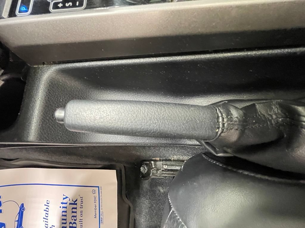 Used 2019 Toyota Tacoma Limited AWD/4WD image 22